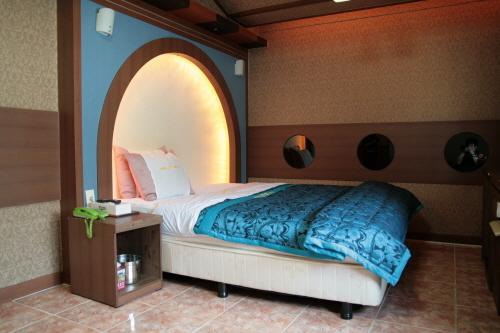 Movie Motel Jinju Δωμάτιο φωτογραφία